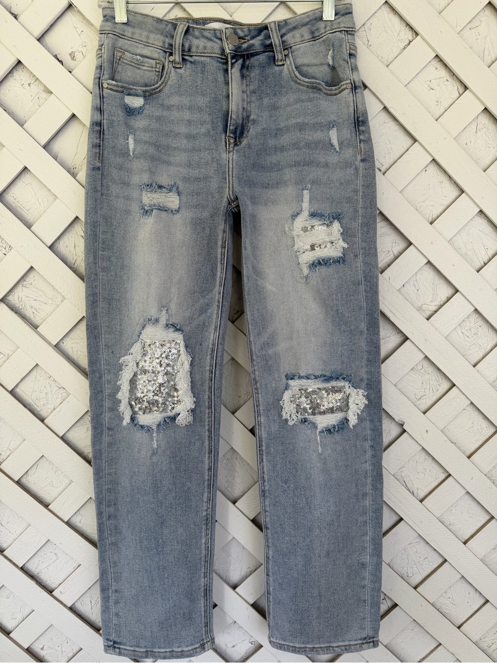 Risen Jeans 7/28 Light Wash Distressed Jeans with Sequin Patch New